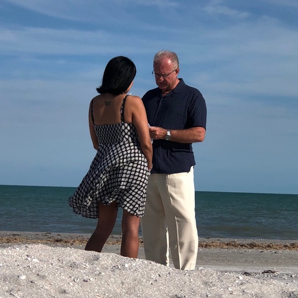 Hi ! My name is Maria Isabel .🌟🌟 - Picture 1 of 9